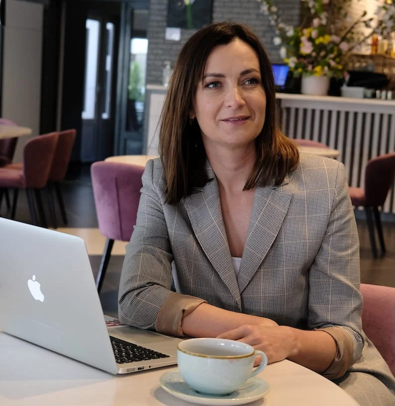 Julia Ptitsyna, Gründerin AWAG IT